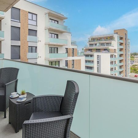 Rosewood Gold Apartment Oradea Bagian luar foto