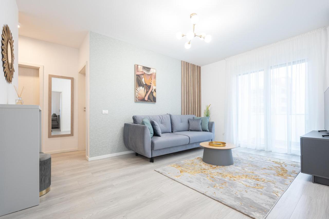Rosewood Gold Apartment Oradea Bagian luar foto