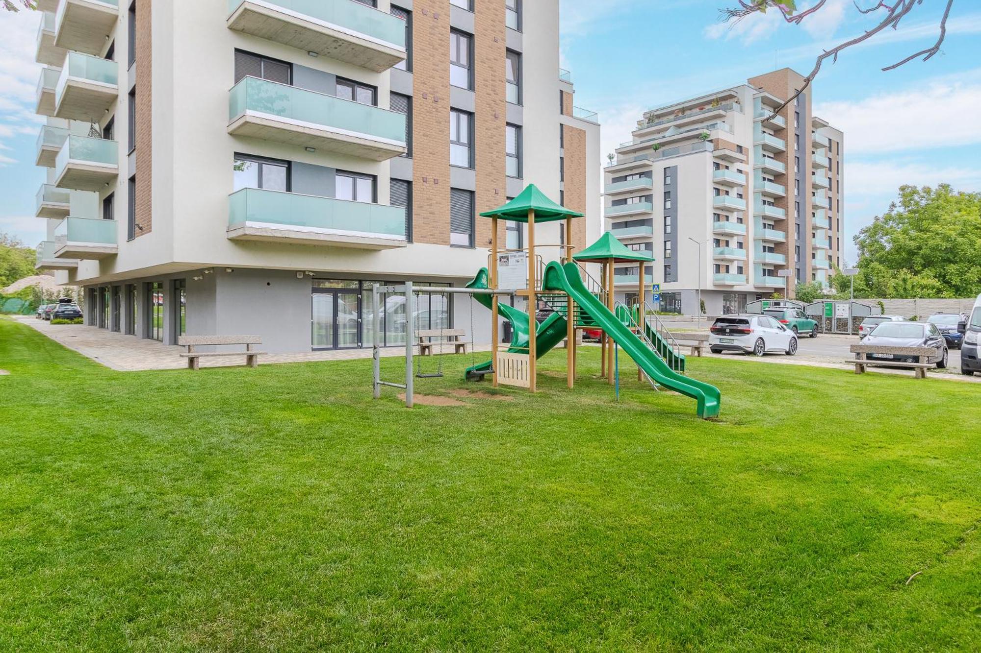 Rosewood Gold Apartment Oradea Bagian luar foto