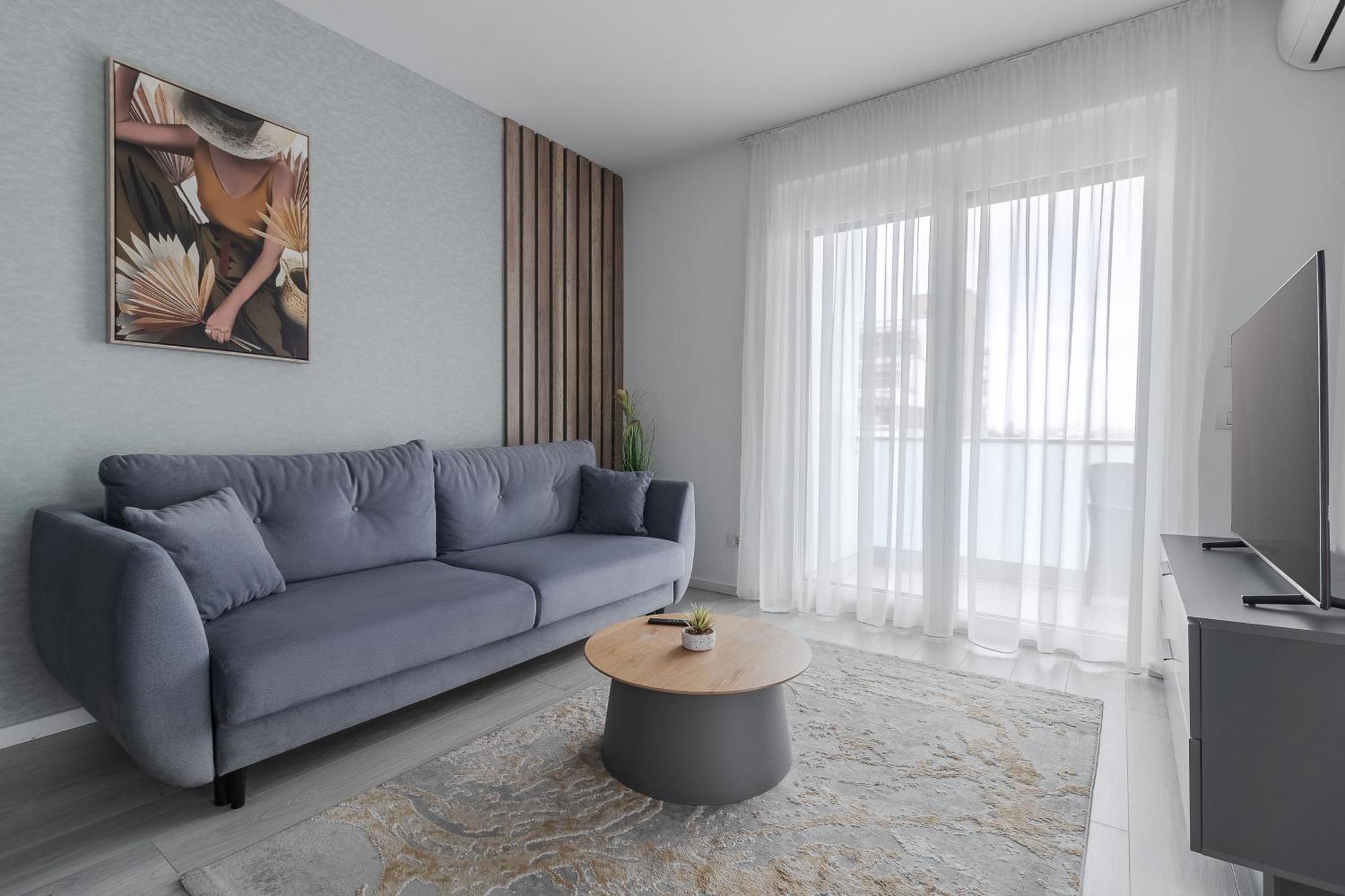 Rosewood Gold Apartment Oradea Bagian luar foto