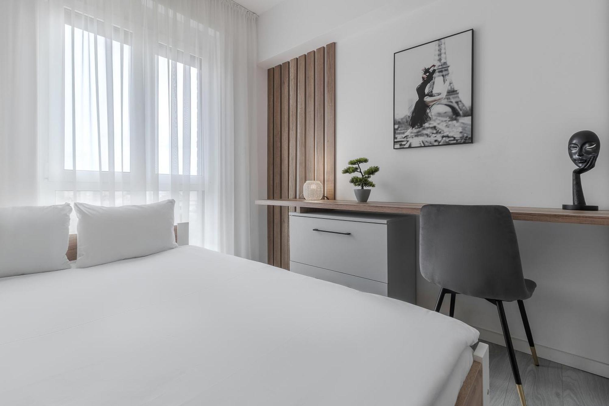 Rosewood Gold Apartment Oradea Bagian luar foto